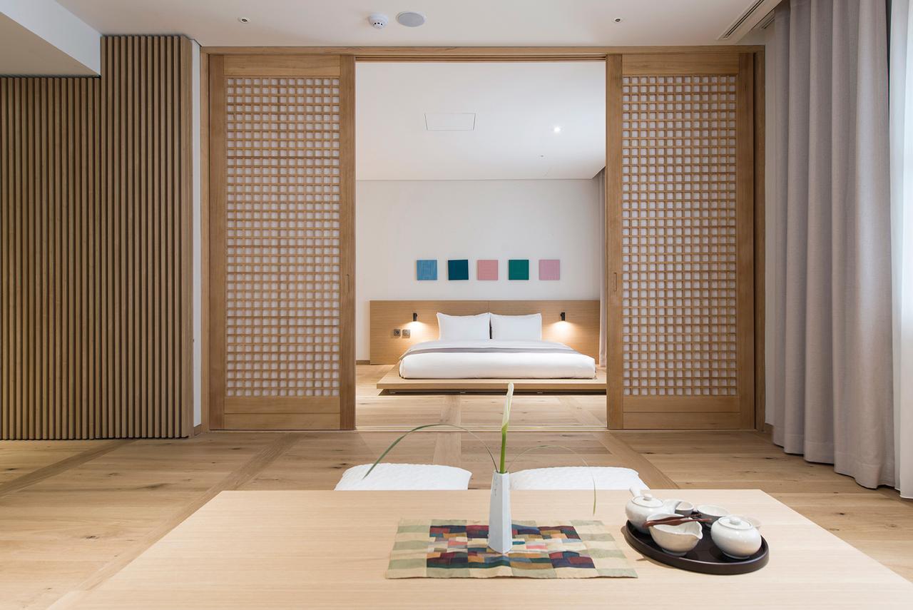 Alex 72 Hotel Suwon Extérieur photo
